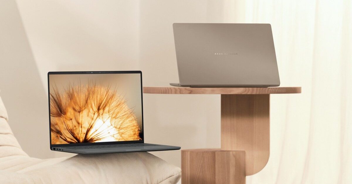 Dua Laptop ASUS Unveils Ultra-Light Zenbook A14 dalam suasana minimalis - satu terbuka menunjukkan gambar indah, dan satu lagi terlihat tertutup.